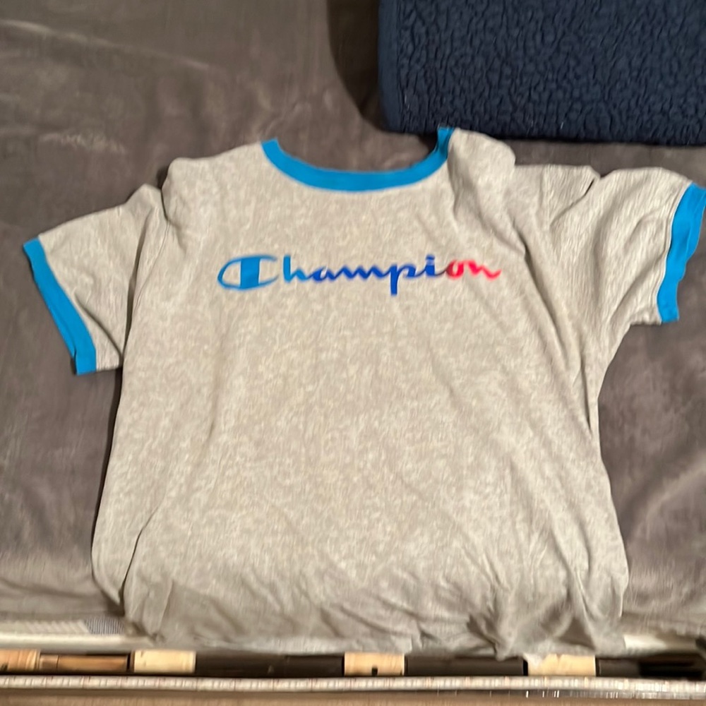 champion muiti color shirt